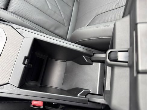 New 2026 BMW X3 xDrive30 w/ Premium Package image 25