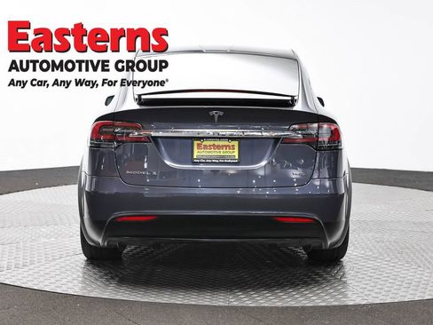 Used 2018 Tesla Model X 75D AWD/4WD image 6