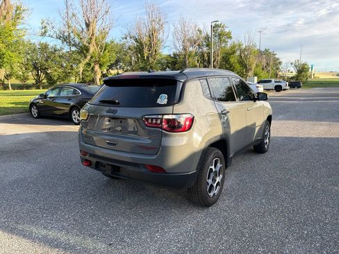 Used 2022 Jeep Compass Trailhawk w/ Trailhawk Convenience Group AWD/4WD image 5