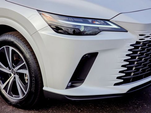 Used 2024 Lexus RX 350 Premium image 8