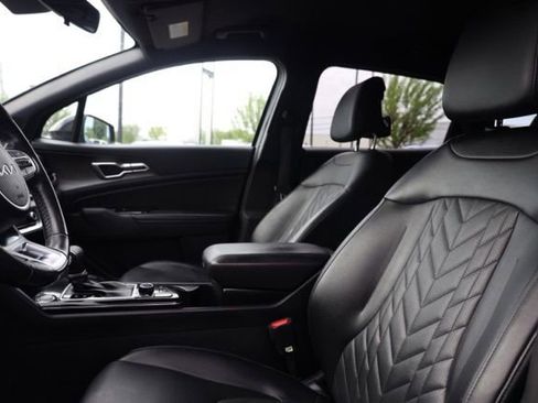 Certified 2023 Kia Sportage X-Line image 15