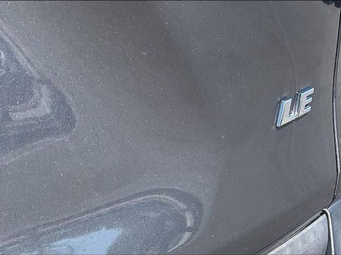Used 2019 Toyota RAV4 LE w/ Carpet Mat Package FWD image 9