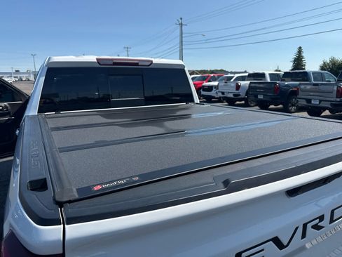 Certified 2020 Chevrolet Silverado 1500 LTZ AWD/4WD image 24