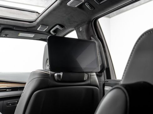 Used 2022 Cadillac Escalade Sport Platinum image 49