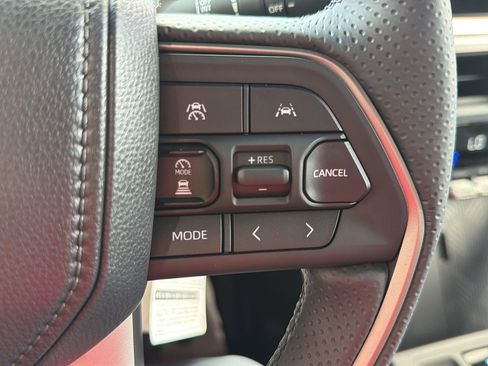 New 2026 Toyota 4Runner TRD Off-Road Premium AWD/4WD image 18