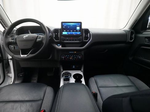 Used 2021 Ford Bronco Sport Outer Banks image 5