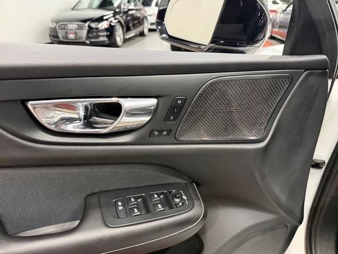 Used 2019 Volvo S60 T6 R-Design AWD/4WD image 50
