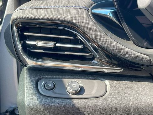 New 2026 Buick Envista Sport Touring w/ Convenience I Package FWD image 22