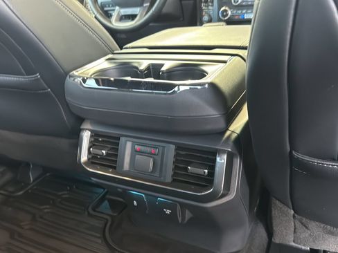 Used 2023 Ford F150 Lariat w/ Equipment Group 502A High AWD/4WD image 28