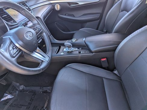 Used 2022 INFINITI QX50 Essential image 30