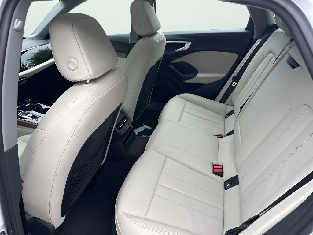 Certified 2025 Audi A5 Premium AWD/4WD image 10