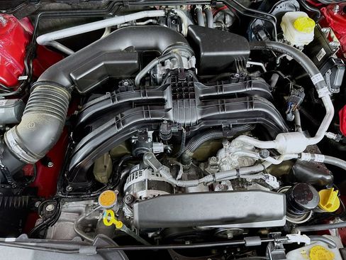 Certified 2025 Subaru Crosstrek 2.0i Premium image 37