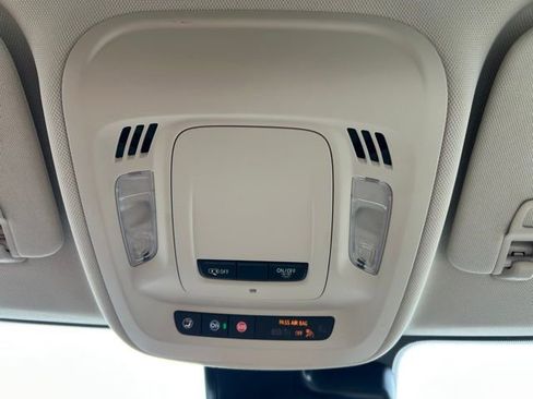 Certified 2023 Buick Envision Preferred image 50