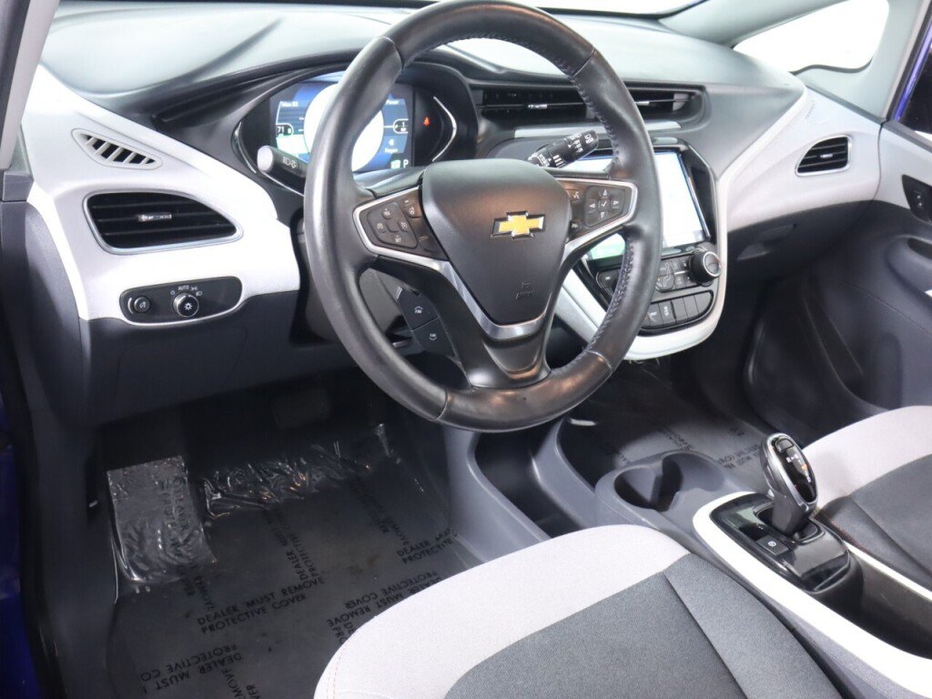 Used 2018 Chevrolet Bolt LT FWD image 9