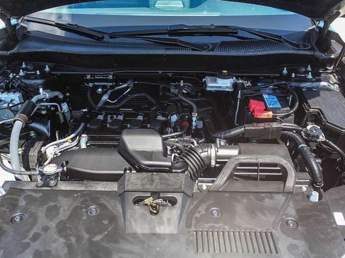 Certified 2025 Honda CR-V LX image 27