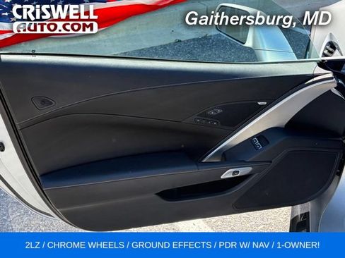 Used 2018 Chevrolet Corvette Z06 RWD image 16