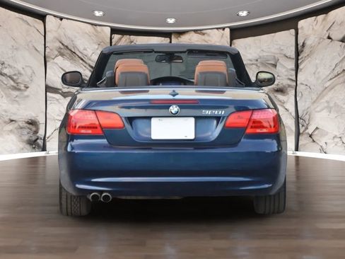 Used 2013 BMW 328i Convertible RWD image 15