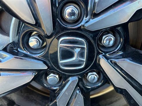 Used 2020 Honda Civic Sport image 31