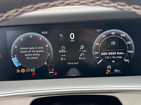 New 2026 Volkswagen Tiguan SE FWD image 29