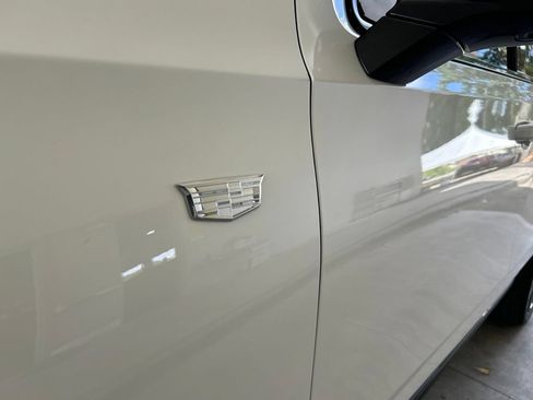 Used 2025 Cadillac Escalade Sport Platinum AWD/4WD image 17