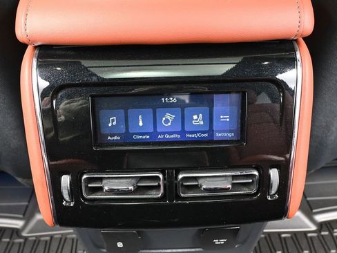 Used 2025 Lincoln Aviator Reserve w/ Equipment Group 201A image 48