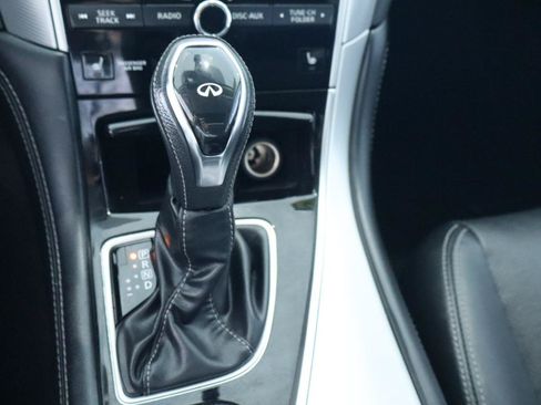 Used 2021 INFINITI Q50 Luxe w/ Seat & Sound Package RWD image 21