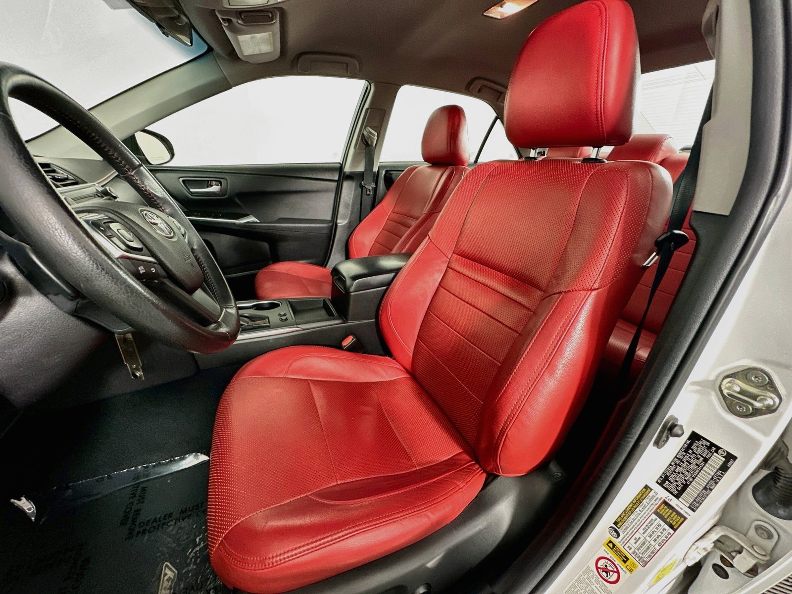 Used 2017 Toyota Camry SE w/ Protection Package (Q2) FWD image 20