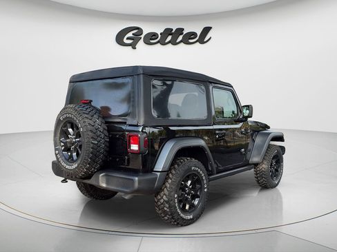 Used 2021 Jeep Wrangler Sport AWD/4WD image 5