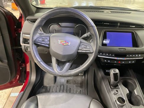 Used 2019 Cadillac XT4 Sport image 14