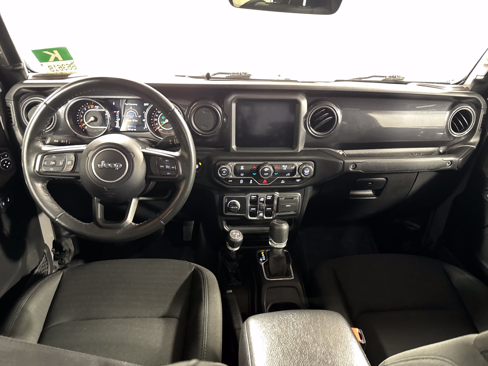 Used 2022 Jeep Gladiator Sport AWD/4WD image 4