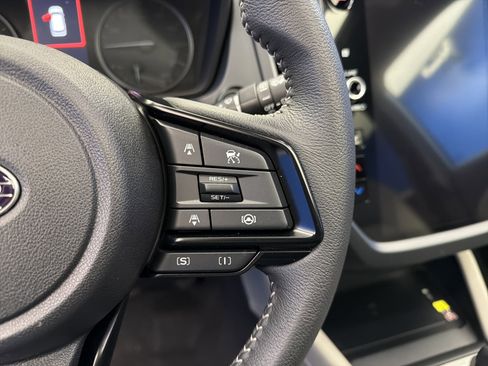 Certified 2025 Subaru Forester Premium image 17