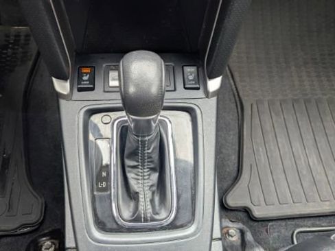 Used 2017 Subaru Forester 2.5i Touring image 35