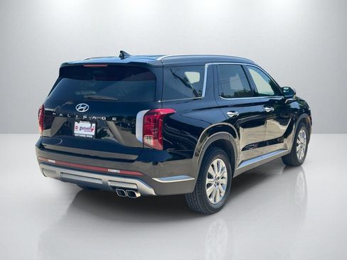 Used 2025 Hyundai Palisade SEL FWD image 5