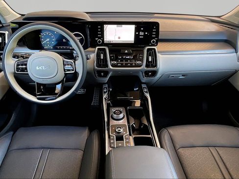 Used 2024 Kia Sorento SX Prestige AWD/4WD image 7
