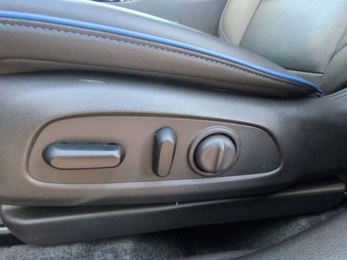 Used 2024 Buick Envista Sport Touring w/ Convenience I Package image 17