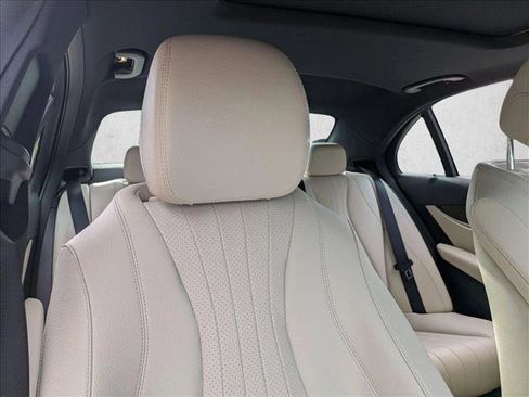 Used 2018 Mercedes-Benz E 300 image 17