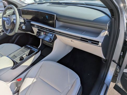 New 2026 Hyundai Tucson Limited image 25