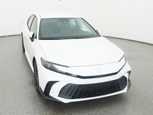 New 2026 Toyota Camry SE FWD image 14