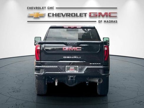 New 2026 GMC Sierra 2500 Denali w/ Denali Reserve Package image 4