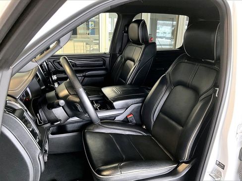 Used 2023 RAM 1500 Limited w/ Night Edition image 10