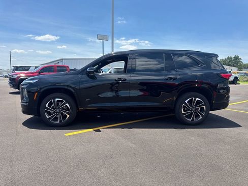 Used 2025 Buick Enclave Sport Touring w/ Power Package FWD image 3