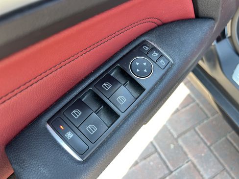 Used 2015 Mercedes-Benz E 400 4MATIC Coupe image 15