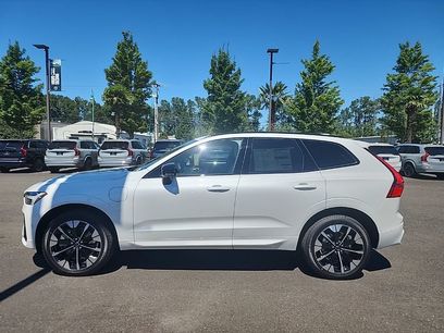 New 2026 Volvo XC60 T8 Plus w/ Climate Package