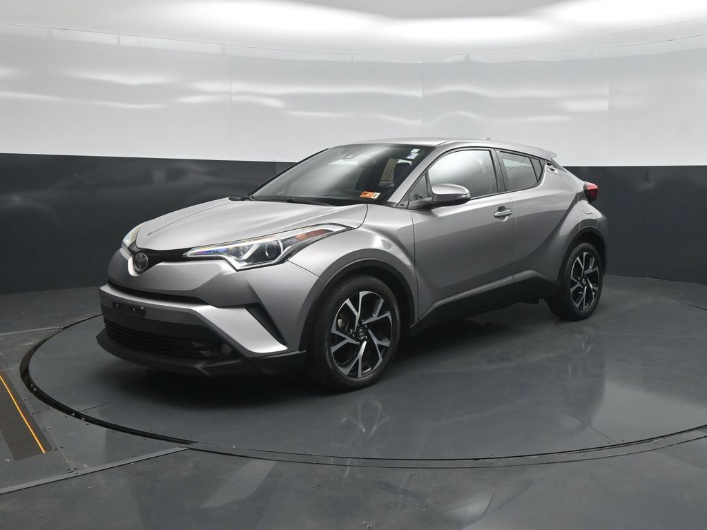 Certified 2018 Toyota C-HR XLE FWD image 3
