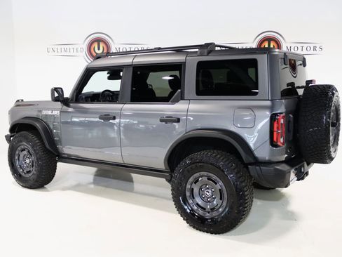Used 2024 Ford Bronco Everglades AWD/4WD image 3