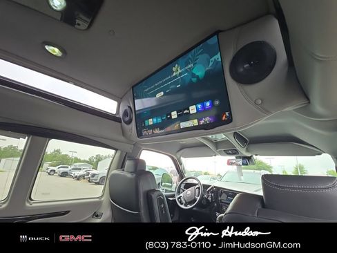 Used 2025 GMC Savana 2500 Extended w/ Driver Convenience Package RWD image 12