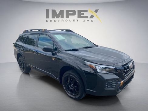 Used 2025 Subaru Outback Wilderness AWD/4WD image 7