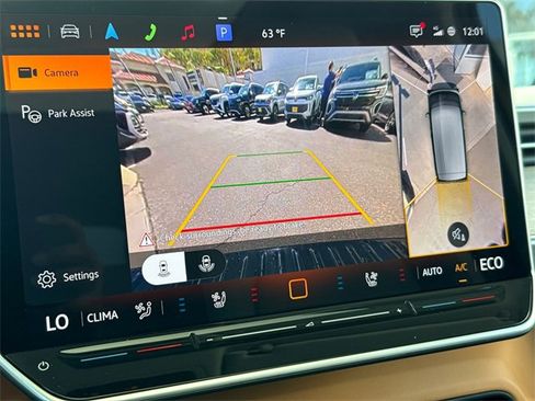 Certified 2025 Volkswagen ID. Buzz 1st Edition image 31