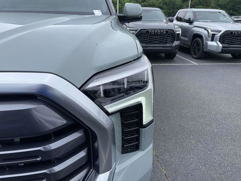 New 2026 Toyota Tundra Limited AWD/4WD image 17