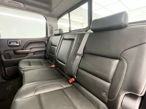 Used 2015 GMC Sierra 2500 SLT w/ Driver Alert Package image 5